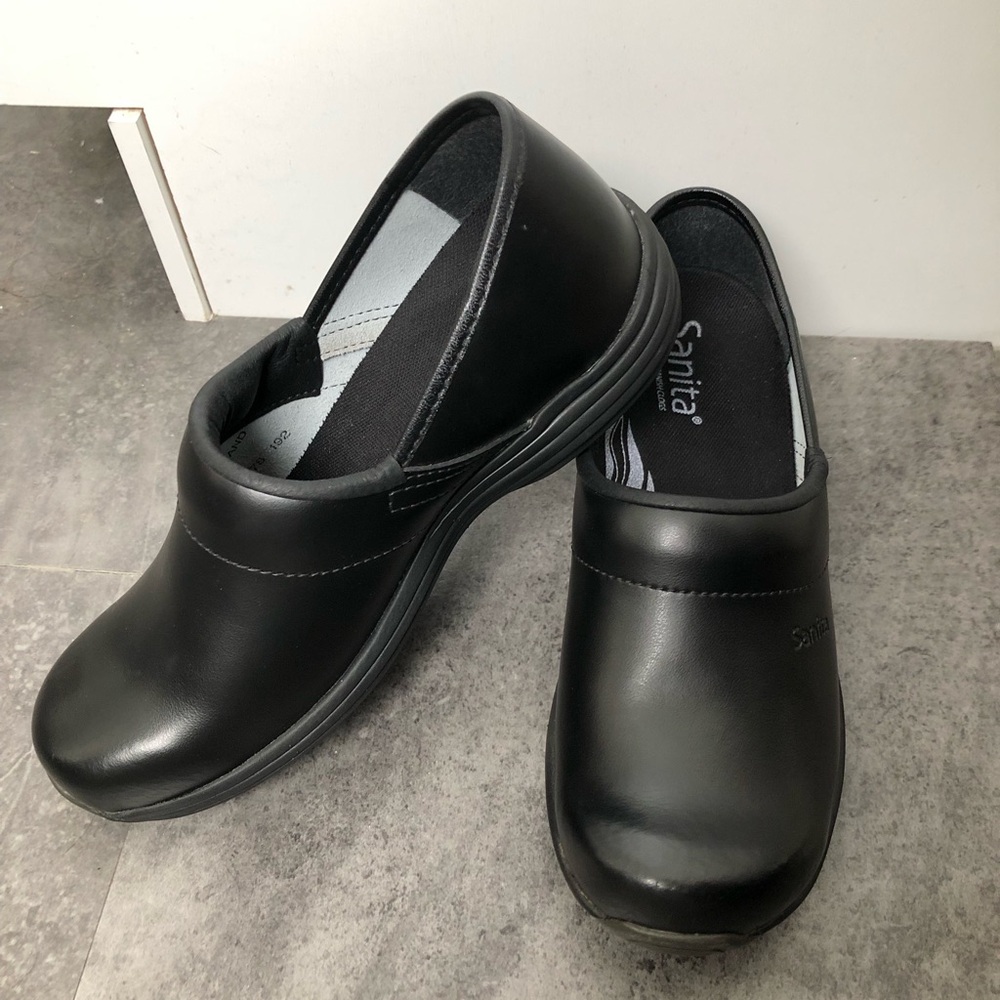 Sanita clogs/mules size 37, black, slip resistant